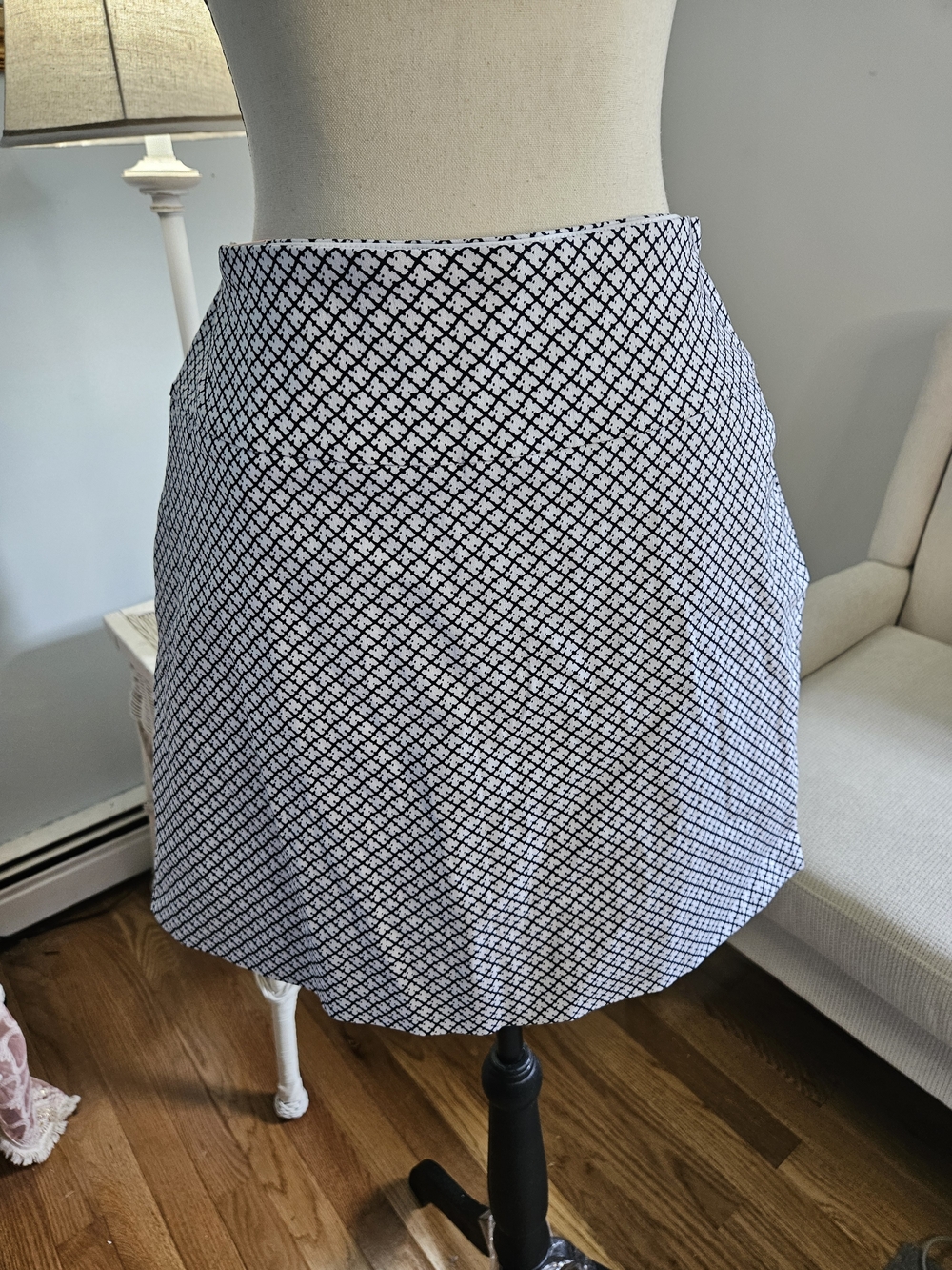 Women's Black & White Patterned Skort - Classic Comfort.p71